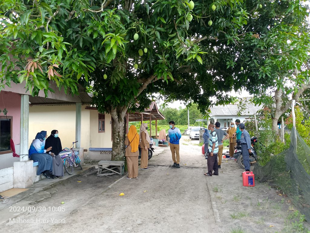 Kelurahan Berok Lakukan Fogging Cegah Penyebaran Demam Berdarah